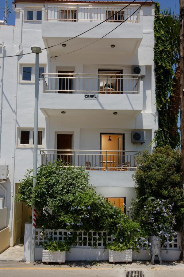 Semeli Stalis Apartments Kültér fotó